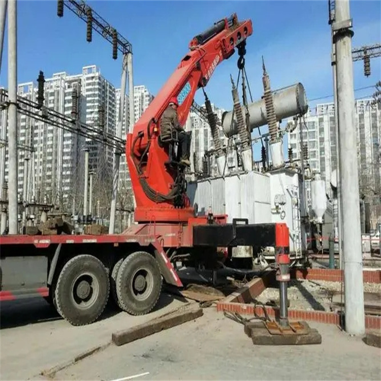 老城镇就近吊车出租|工地厂房吊装设备租赁|24小时高效响应