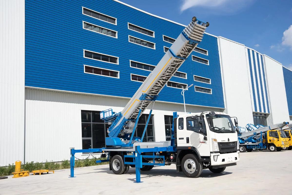 老城镇小型云梯车上料车租赁多少钱