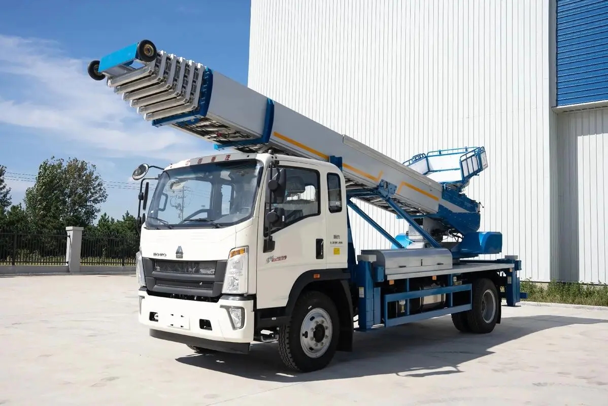 老城镇专业的云梯车出租